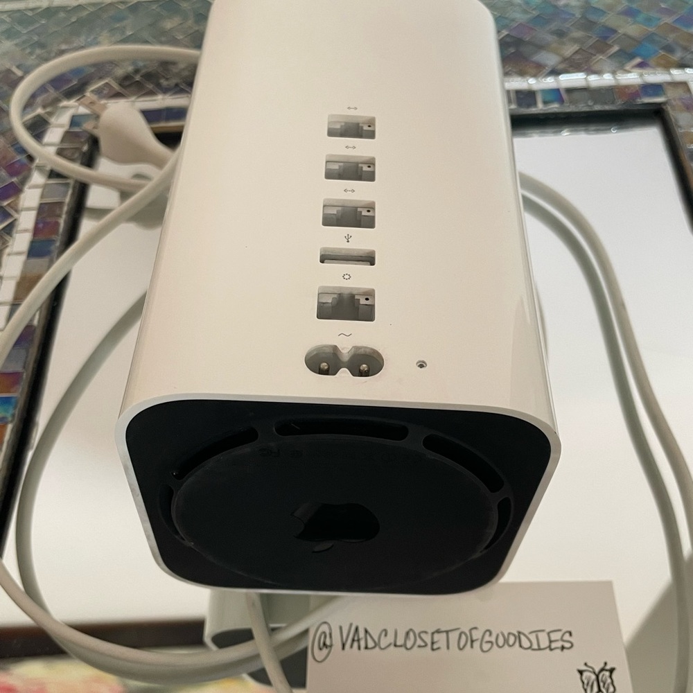 Apple AirPort Extreme Router - Picture 5 of 8